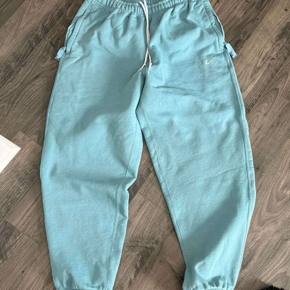 Nike Men's Blue Joggers